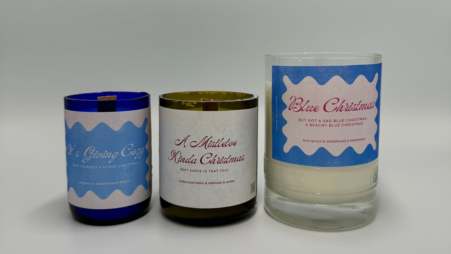 A Mistletoe Kinda Christmas - Cedarwood Blanc & Oakmoss & Amber Soy Wax Candle