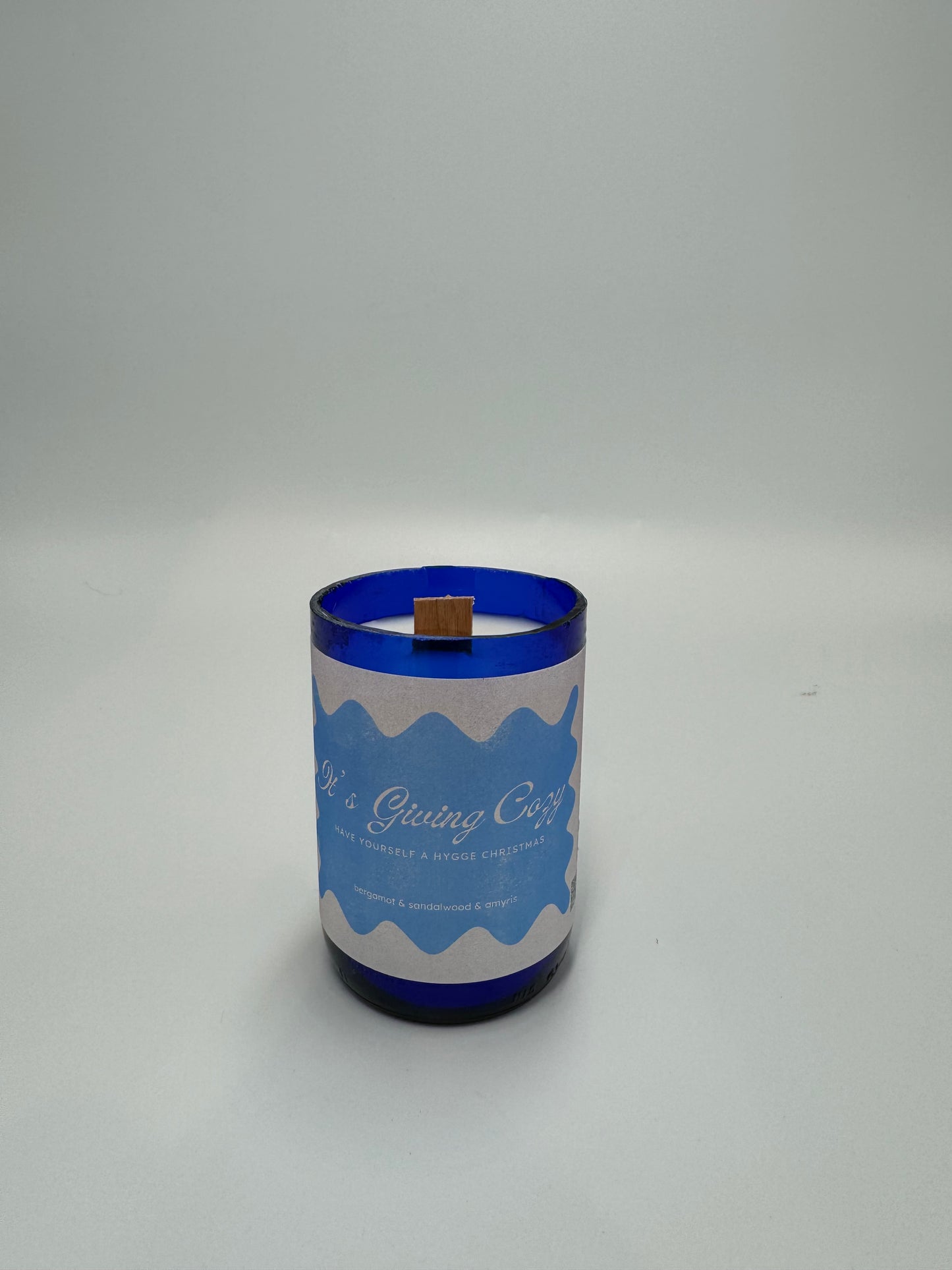 It's Giving Cozy - Bergamot Sandalwood & Amyris Soy Wax Candle